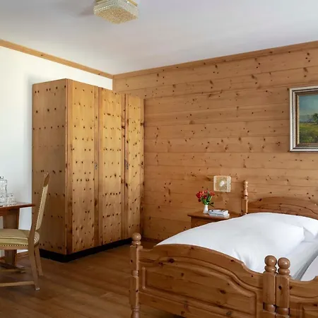 Bad Serneus Hotell 3*