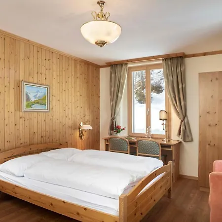 Hotel Alpenbad Bad Serneus Klosters