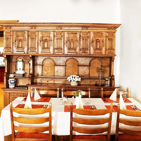 Bed & Breakfast Bad Serneus 3*
