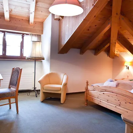Hotell Bad Serneus