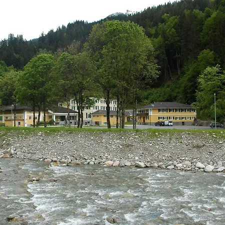 Alpenbad Bad Serneus Klosters