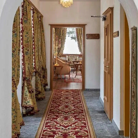 Hotel Bad Serneus 3*