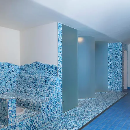 Bad Serneus كلوسترز